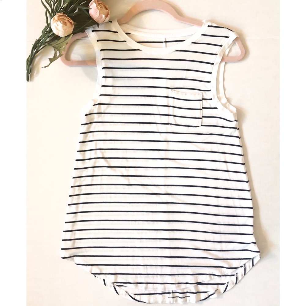Merona black and white stripe sleeveless T-shirt